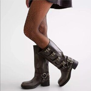 Steve Madden Brock Distressed Leather Tall Boots 8 Moto Buckle Harness Mall Goth